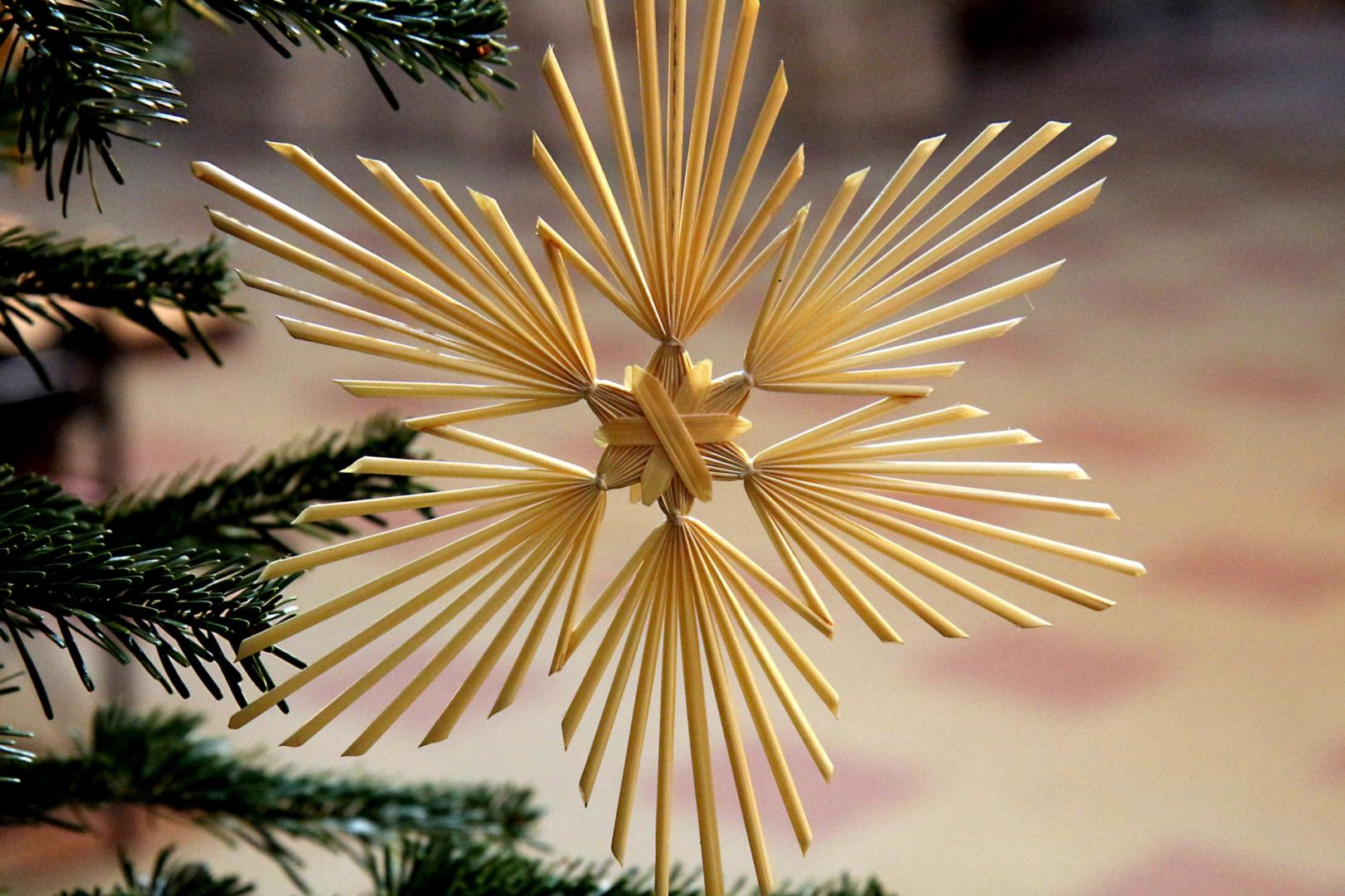 (c) Peter Weidemann in pfarrbriefservice.de