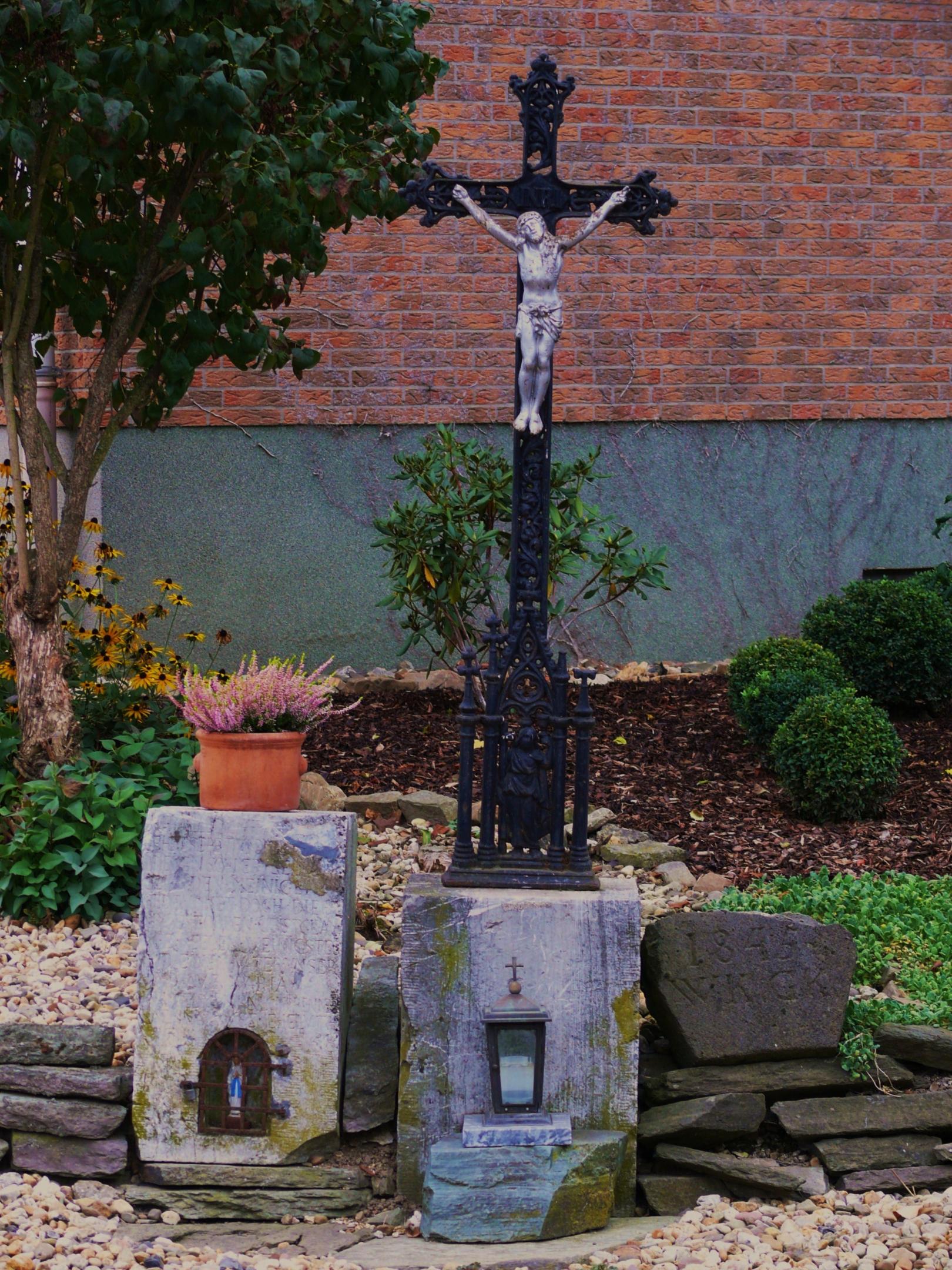 Wegekreuz Mühlenweg vor der Mettlermühle 2. (c) Herbert Straßfeld